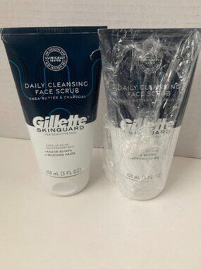 Gillette Face Scrub x2